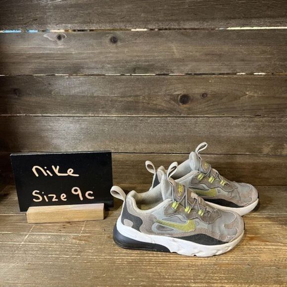 Childrens Little Kids Nike Air Max 270 React Athletic‎ Shoes Sneakers Size 9 C - Picture 1 of 6